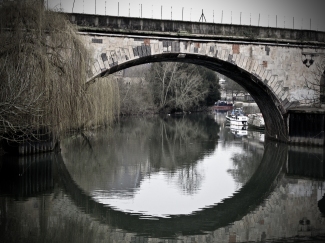 Bath - bridge closer